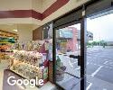 Exterior picture of Lakeview Market
