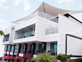 Zi One Luxury Hotels