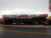 Fotos de La Familia Tire Inc
